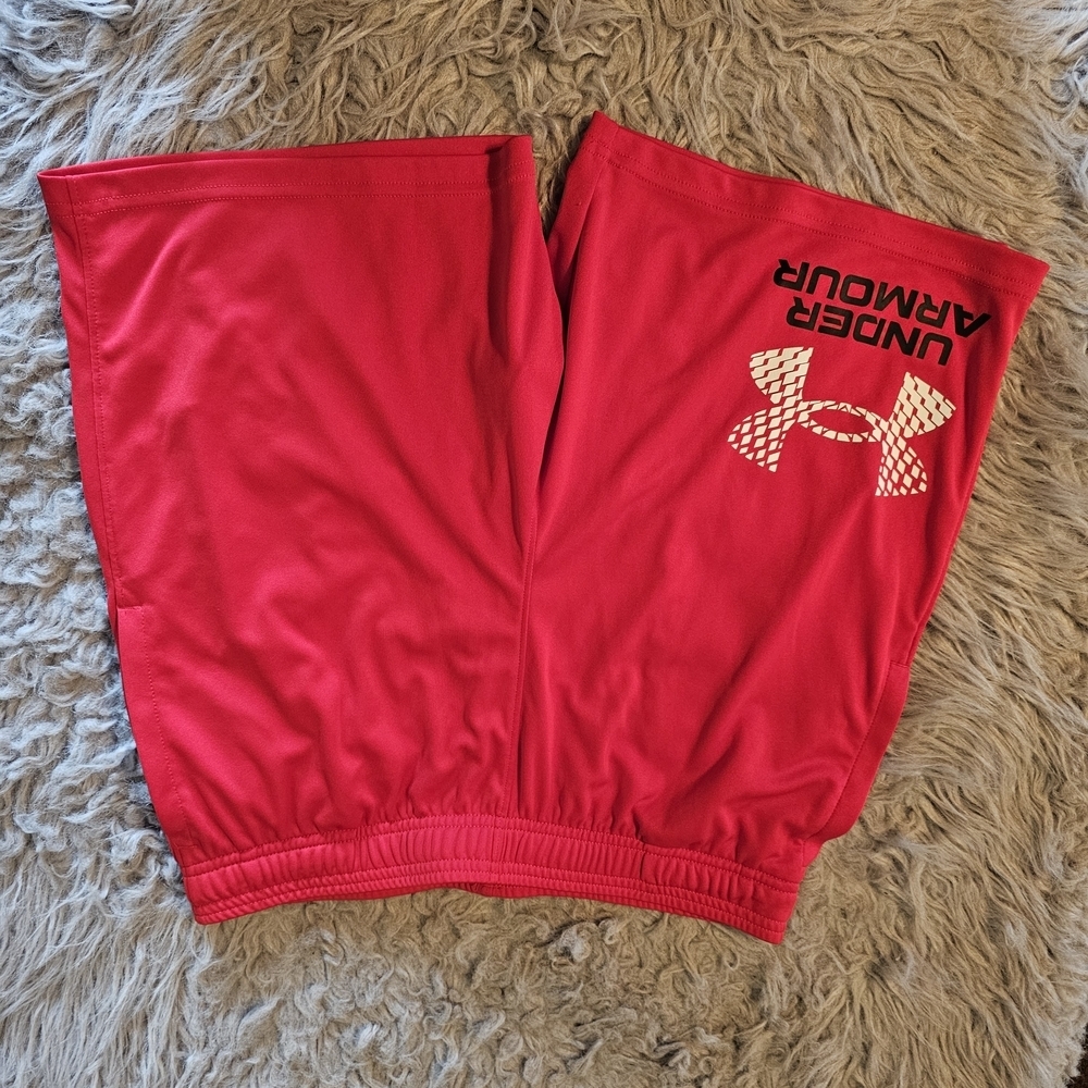 Under Armour Kids Red and Black Graphic Shorts - Picture 7 of 8